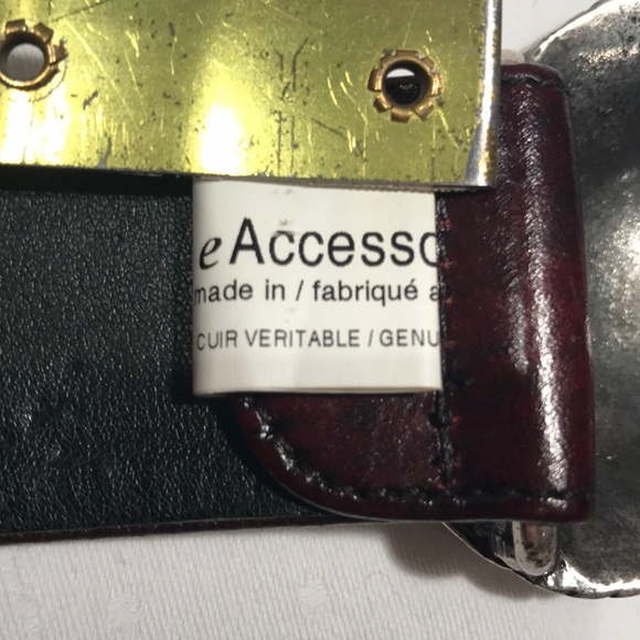 Beautiful Leather belt with heart buckle - Picture 8 of 12